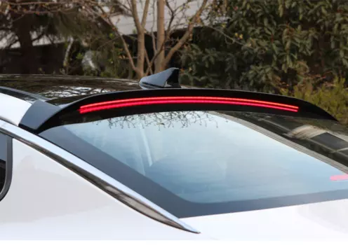 Спойлер заднего стекла с LED подсветкой для KIA Optima 2018 -