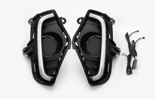 Светодиодные ходовые огни трехцветные Toyota RAV4 2019-