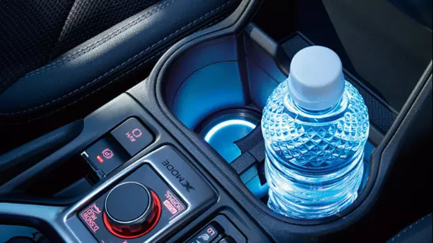 Светодиодные вкладыши в ниши подстаканников для Subaru Forester 2018 - 2019