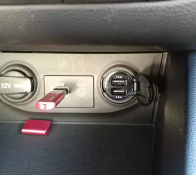 USB-Зарядка Aukey