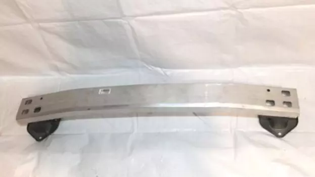 Усилитель заднего бампера MITSUBISHI 6410C068