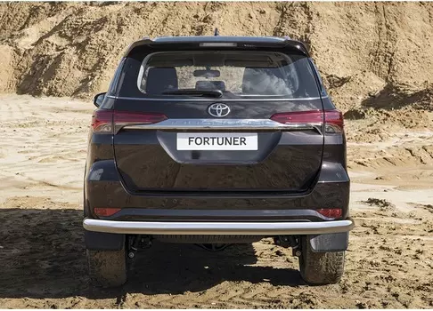 Задняя защита 76мм Rival R.5720.008 для Toyota Fortuner (2G) 2015 -