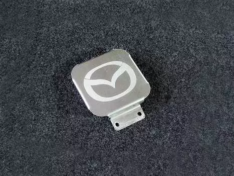 Заглушка на фаркоп с логотипом Mazda TCC TCUMAZ1 Mazda