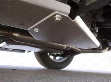 Защита левого бака (алюминий 4мм) TCC для Mazda CX-5 2017 -