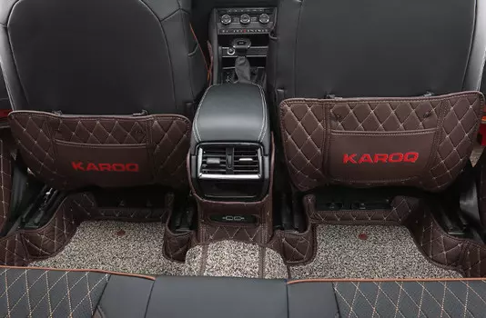 Защита на 2-й ряд (черный, коричневый, надпись "Karoq") Skoda Karoq 2020 (Шкода Карок)