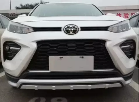 Защита переднего бампера серебряная Toyota RAV4 2019-