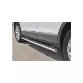 Защита порогов 120х60мм (овальные с проступью) VGO-002718 для Volkswagen Tiguan 2017-