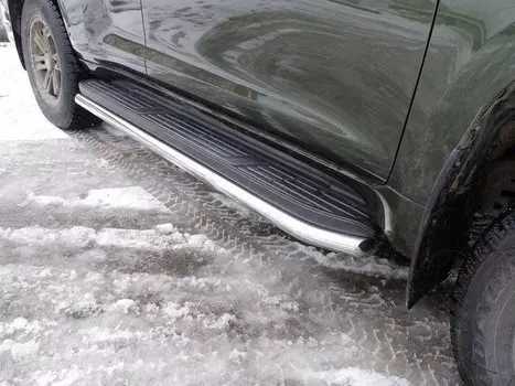 Защита порогов 60,3 мм Компания ТСС TOYLC15017-07 Toyota Land Cruiser Prado J150 2018-