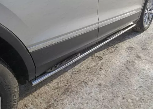 Защита порогов 75x42мм (овальные) VWTIG17-05 для Volkswagen Tiguan 2017-