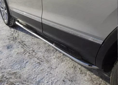 Защита порогов (овальные гнутые) VWTIG17-06 для Volkswagen Tiguan 2017-