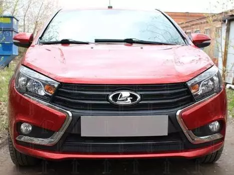 Защита радиатора, чёрная, верх (4 части) Allest LADVES.top.black для LADA Vesta 2015-