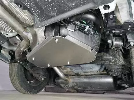 Защита топливного бака TCC ZKTCC00435 Geely Coolray 2020-