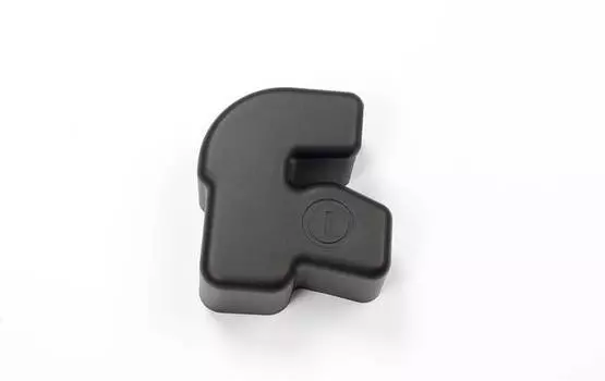 Защитная накладка на клемму аккумулятора Mazda CX-5 2017 -