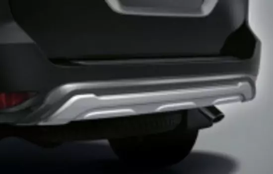 Защитная накладка заднего бампера без выреза под выхлоп Тайланд PC415-0K001 для Toyota Fortuner 2017-