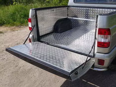 Защитный алюминиевый вкладыш в кузов на пластик (борт) ТСС UAZPIC2016-05 для UAZ Patriot 2014 -