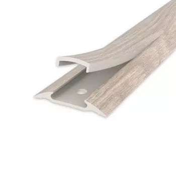 Порог пластиковый одноуровневый стык 36х900 мм дуб беленый с монтажным каналом