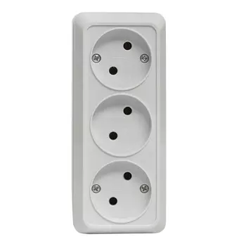 Розетка EKF Рим накладная белая (ENR10-202-10)