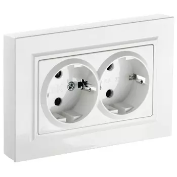 Розетка IEK Brite РС12-3-БрБ встраиваемая белая (BR-R21-16-K01-F)