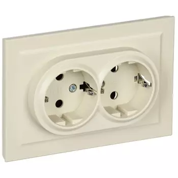 Розетка IEK Brite РСш12-3-БрКр встраиваемая бежевая со шторками (BR-R24-16-K10-F)