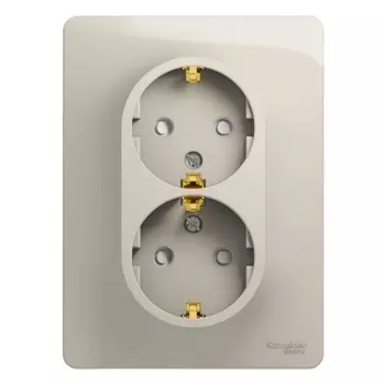 Розетка Systeme Electric Glossa встраиваемая молочная со шторками (GSL000926)