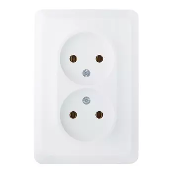 Розетка Systeme Electric Этюд накладная белая (PA16-105B)