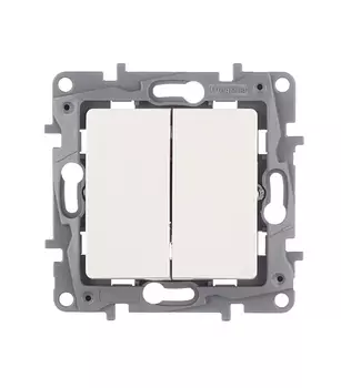 Выключатель Legrand Etika двухклавишный встраиваемый белый (672202)