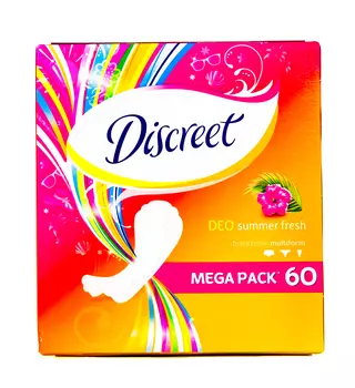 Discreet Прокладки ежедневные Мультиформ Део №60 (Discreet, Deo irresistible)