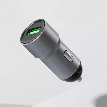 Автомобильное зарядное устройство 'Auto Quick'