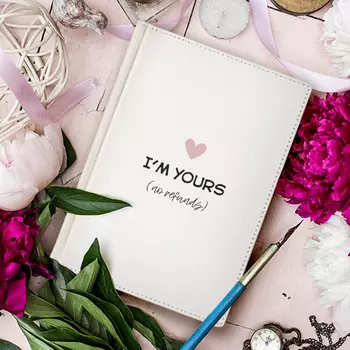 Ежедневник 'No refunds'