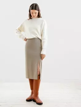 Юбка-карандаш с вырезом