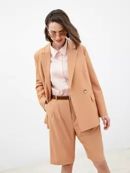 Жакет женский двубортный