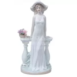 Фигурка декоративная Девушка в шляпе Y4-3849 I.K, 29 см