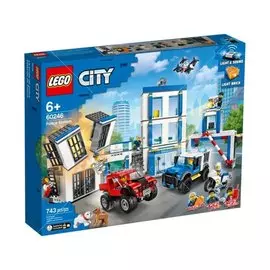 Конструктор LEGO City Полицейский участок 60246