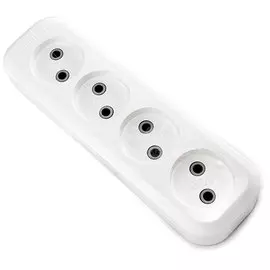 Корпус удлинителя 4 гнезда LUX У4-О 250В 10А, без заземления