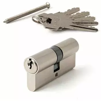 Личинка замка двери Vanger, YC-70(30C/40)-C-CR, 30582, чугун, 70 мм, с заверткой, хром/никель