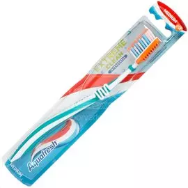 Зубная щетка Aquafresh Exterme Clean средней жесткости