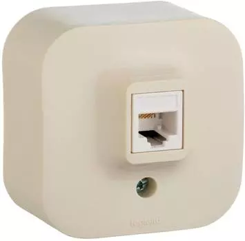 Розетка компьютерная Legrand Quteo слоновая кость (782254)