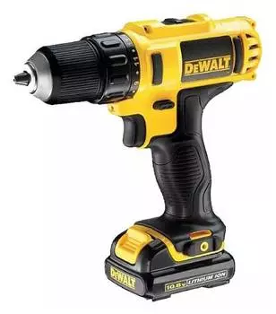 Шуруповерт DeWalt DCD710C2P
