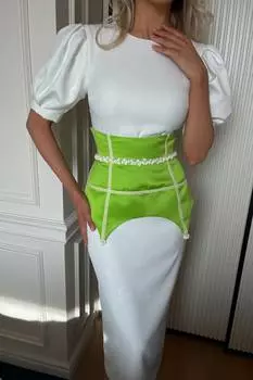 Баска из атласа с бархатным кантом