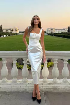 Юбка-макси прямая с разрезом сзади