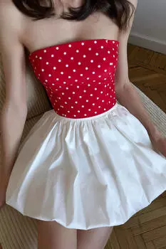 Кроп-топ на корсетной основе