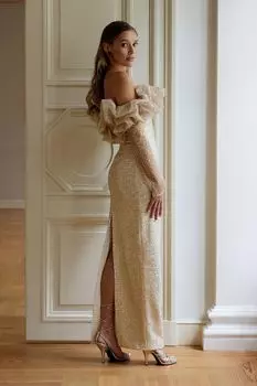 Платье-макси с длинным рукавом и сборкой