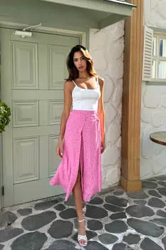 Платье-миди с атласным лифом и декоративными ремешками