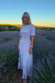 Платье-миди с юбкой-солнце и коротким рукавом