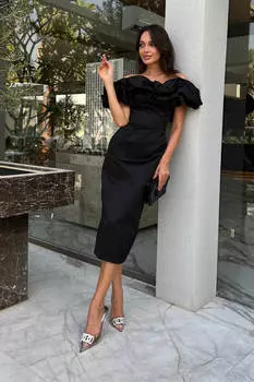 Платье в длине миди со сборкой 'Безе"