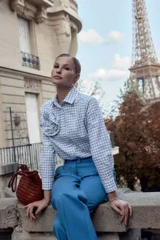 Рубашка в клетку с декором "роза"