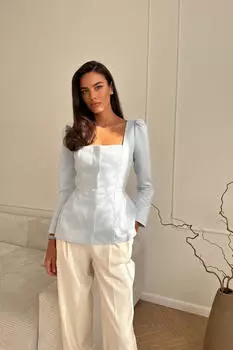 Топ из атласа с декором на рельефах