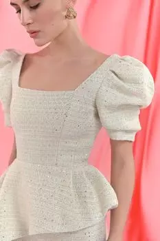 Топ из твида с квадратным вырезом и коротким рукавом