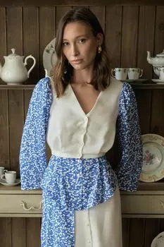 Топ с длинным рукавом на пуговицах