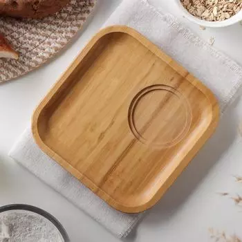 Блюдо (18х18х2 см)